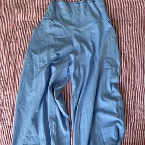 NWOT Offline by Aerie wide leg leggings